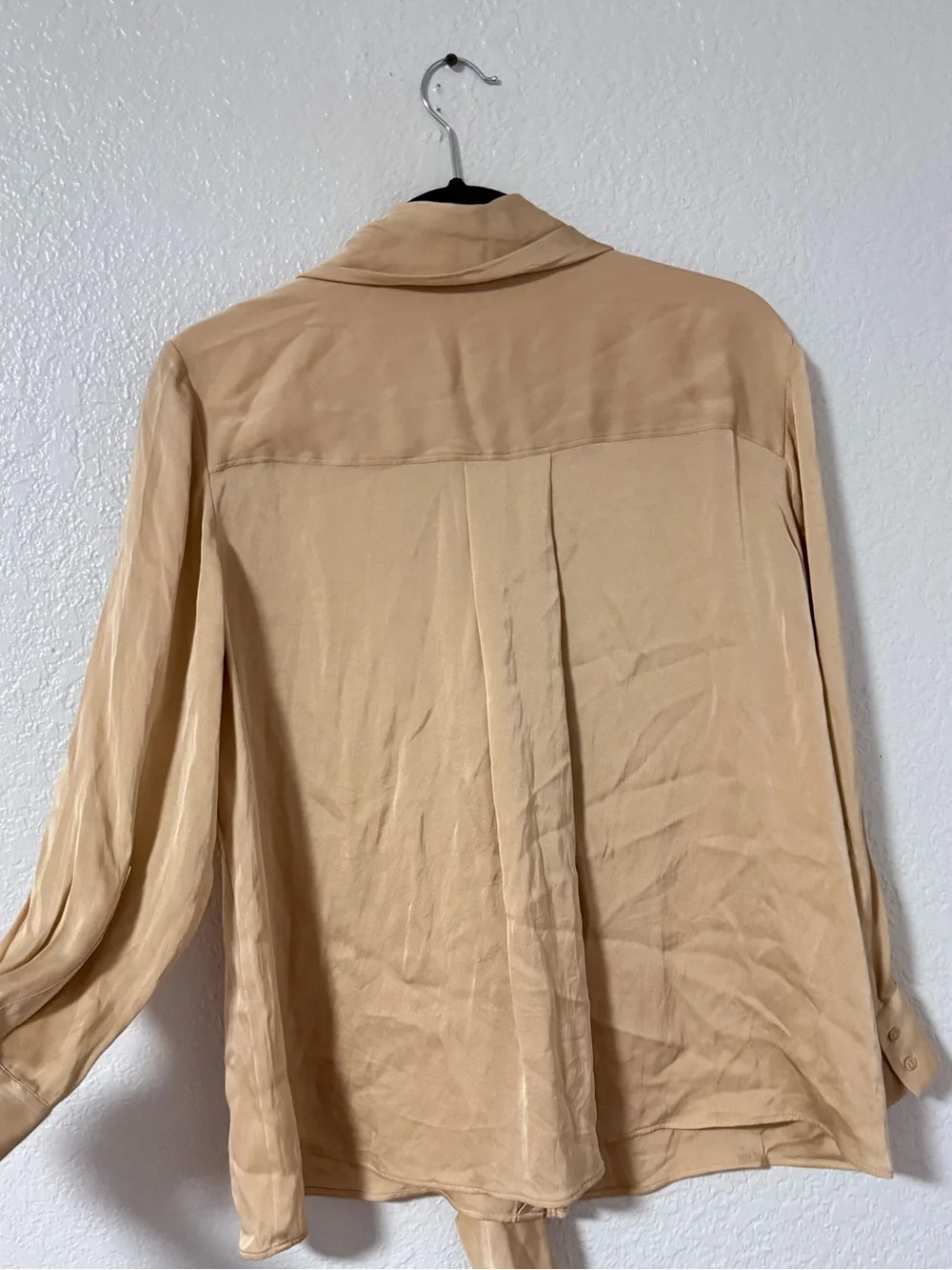 Hugo Boss Womens long sleeve silk Tan Tie-Neck Blouse US 8